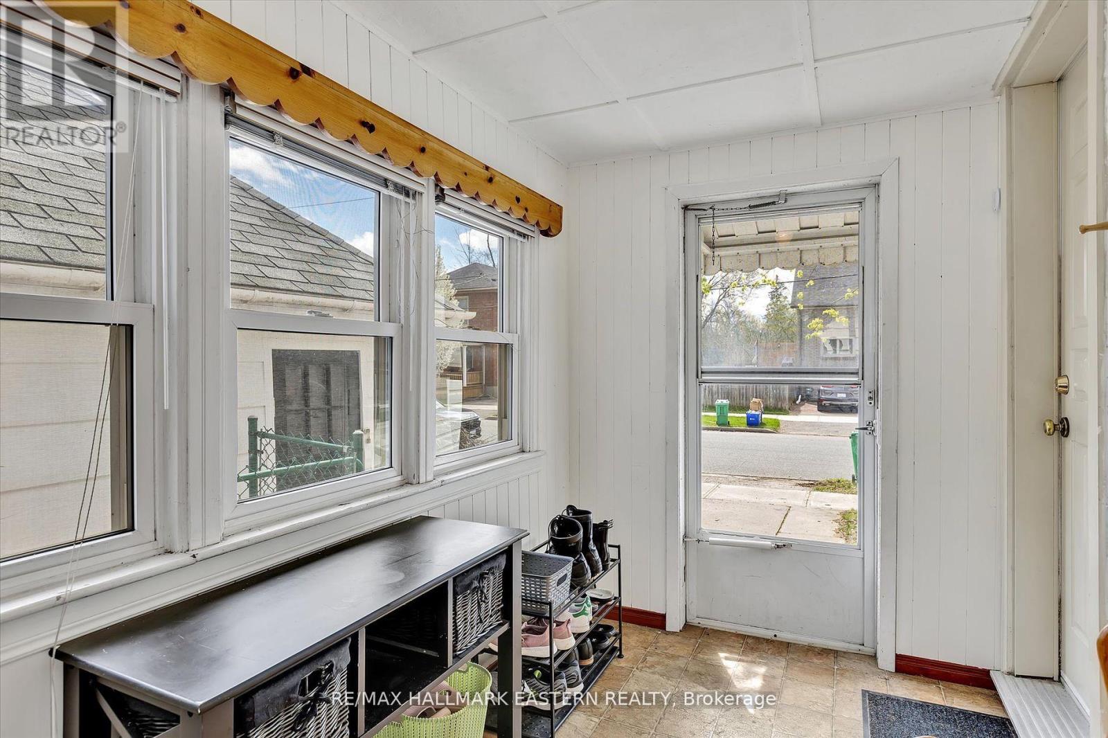 Photo 27 of 706 Monaghan Road, Peterborough ON