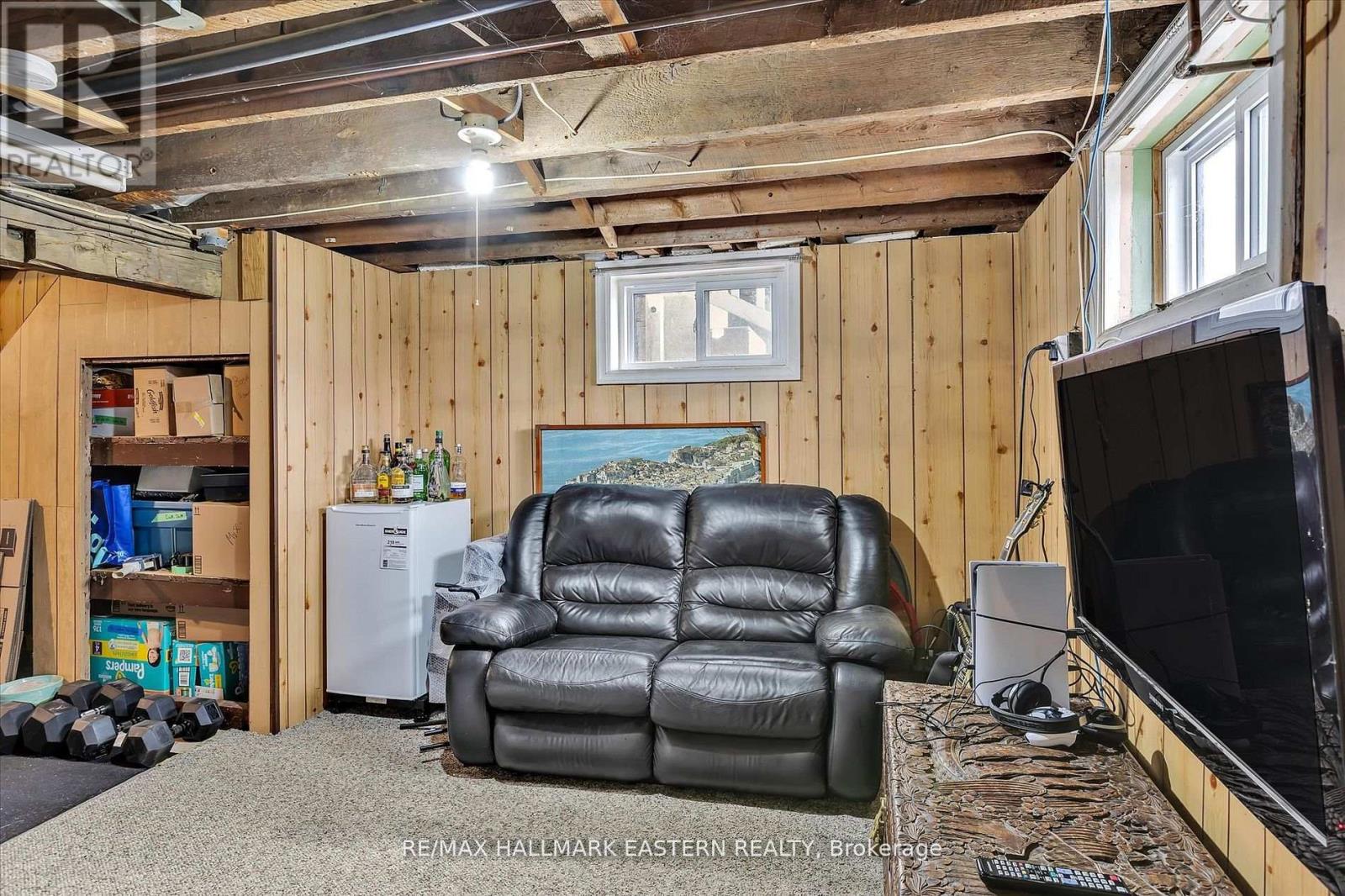 Photo 30 of 706 Monaghan Road, Peterborough ON
