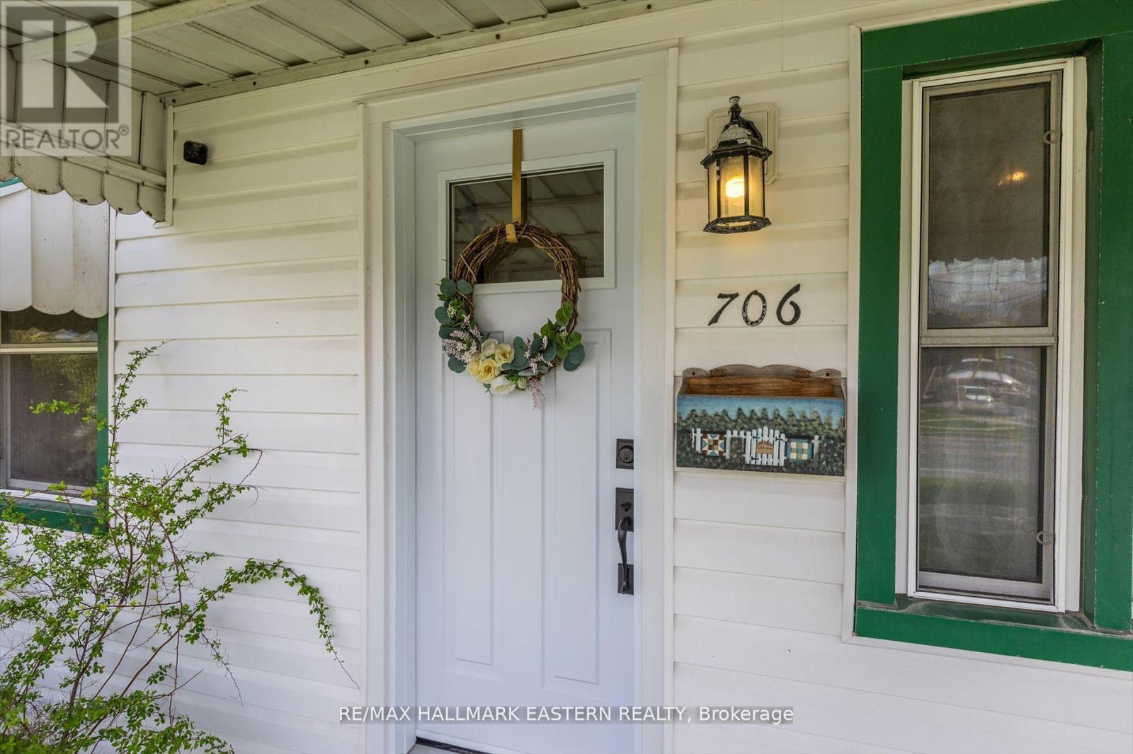 Photo 43 of 706 Monaghan Road, Peterborough ON