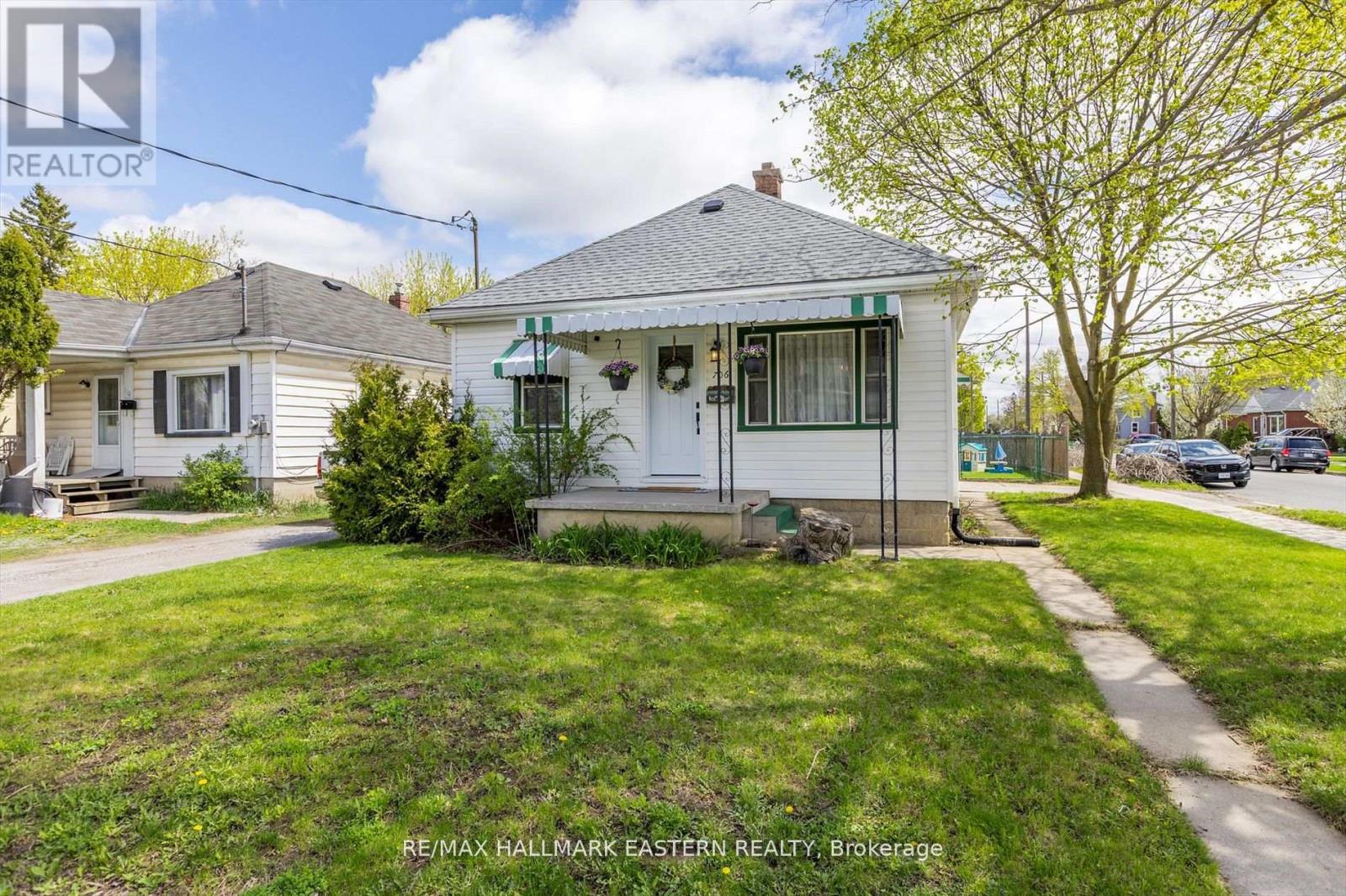 Photo 50 of 706 Monaghan Road, Peterborough ON