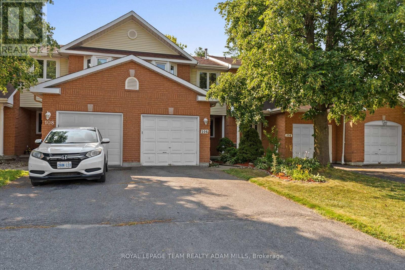 Photo 1 of 106 Woodpark Way, Ottawa ON