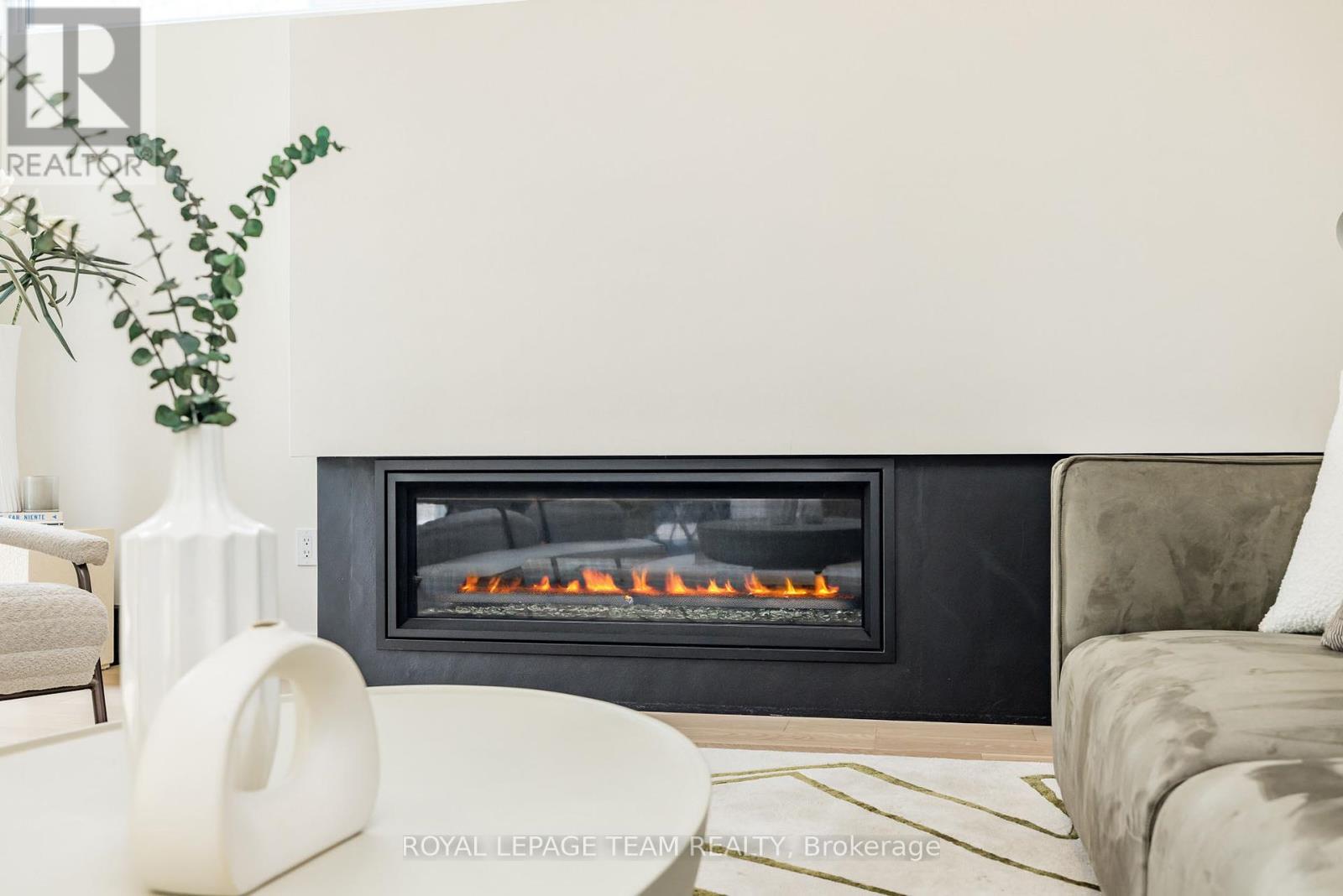 Photo 13 of 1995 Lenester Avenue, Ottawa ON