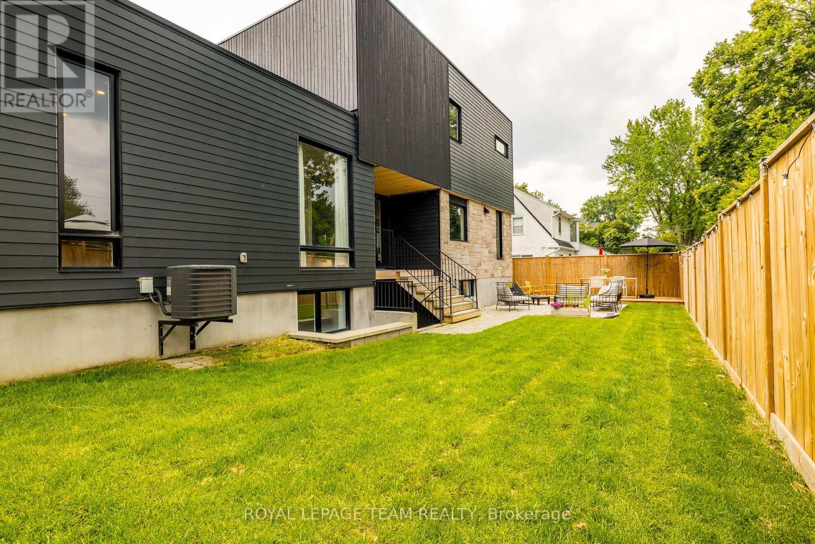 Photo 44 of 1995 Lenester Avenue, Ottawa ON