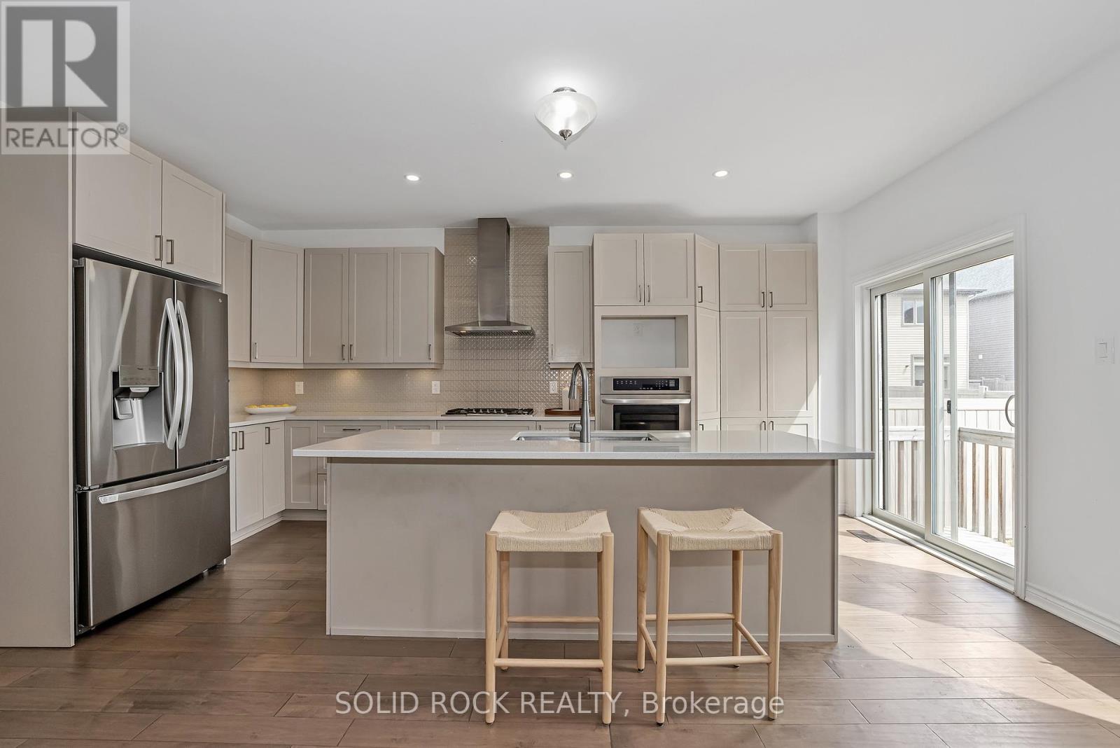Photo 14 of 149 Minikan Street, Ottawa ON
