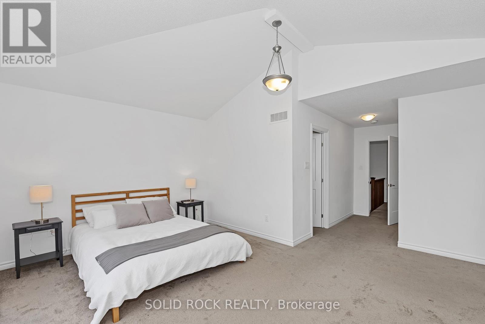 Photo 19 of 149 Minikan Street, Ottawa ON