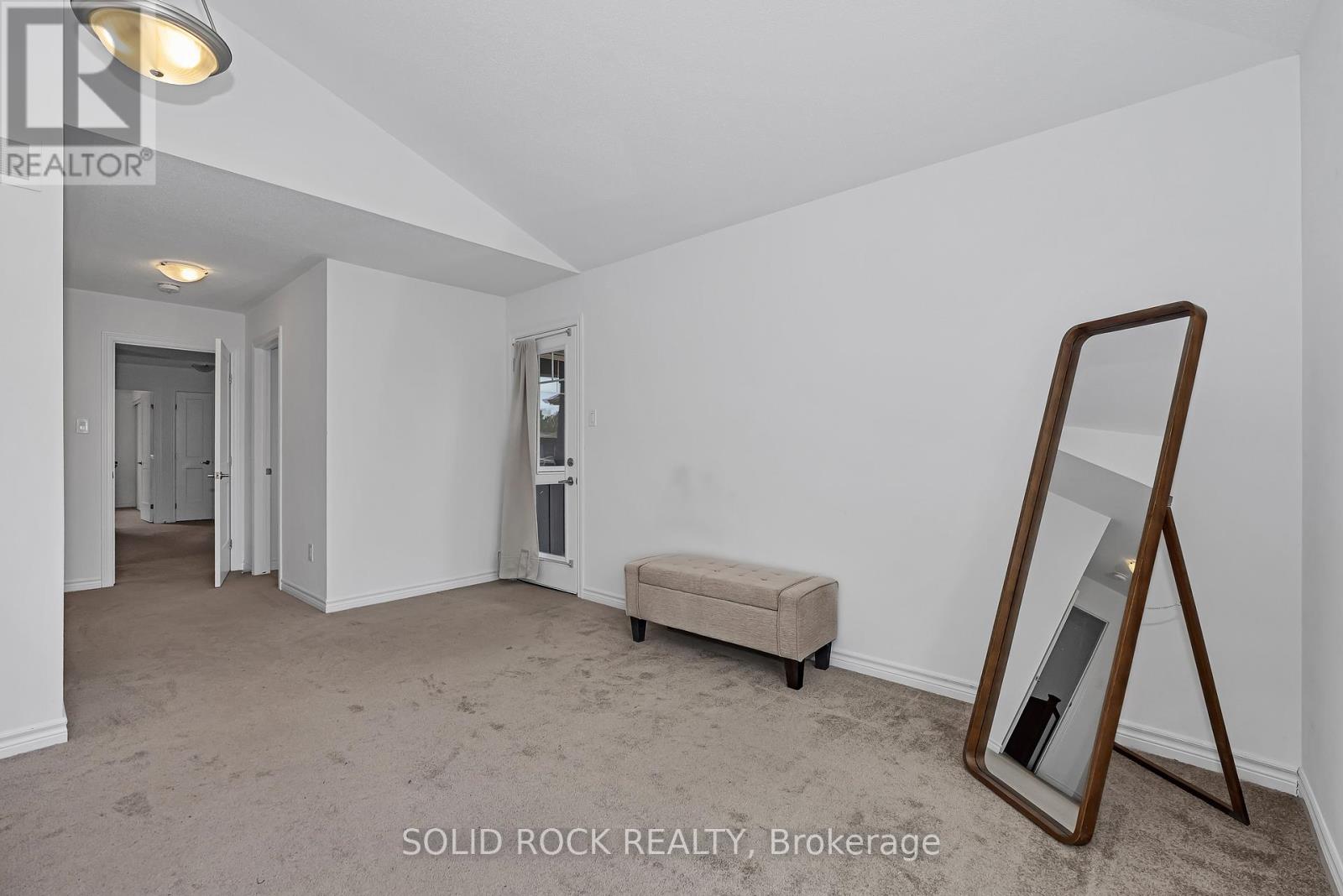 Photo 20 of 149 Minikan Street, Ottawa ON