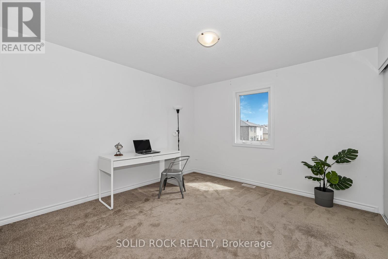 Photo 26 of 149 Minikan Street, Ottawa ON