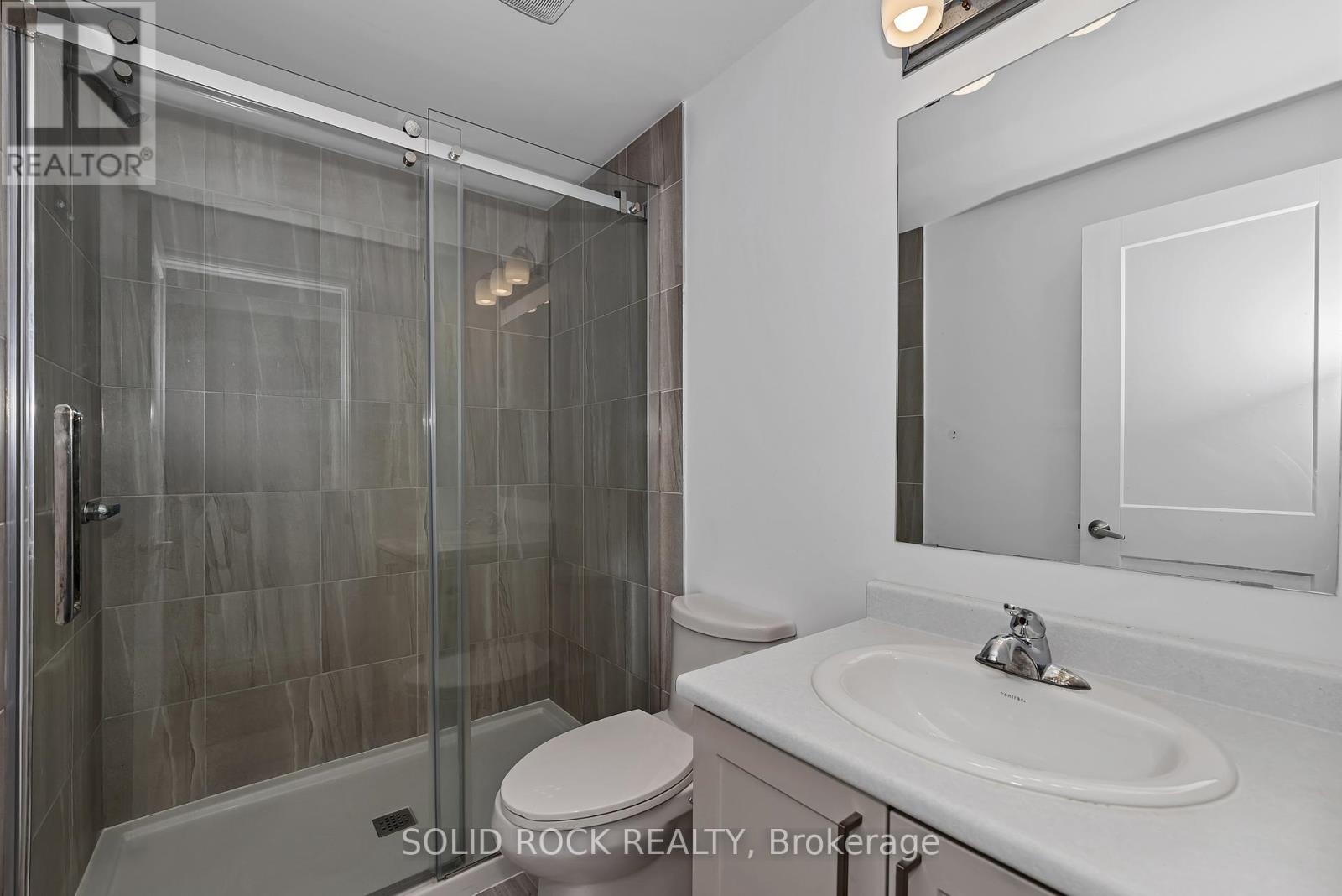 Photo 38 of 149 Minikan Street, Ottawa ON