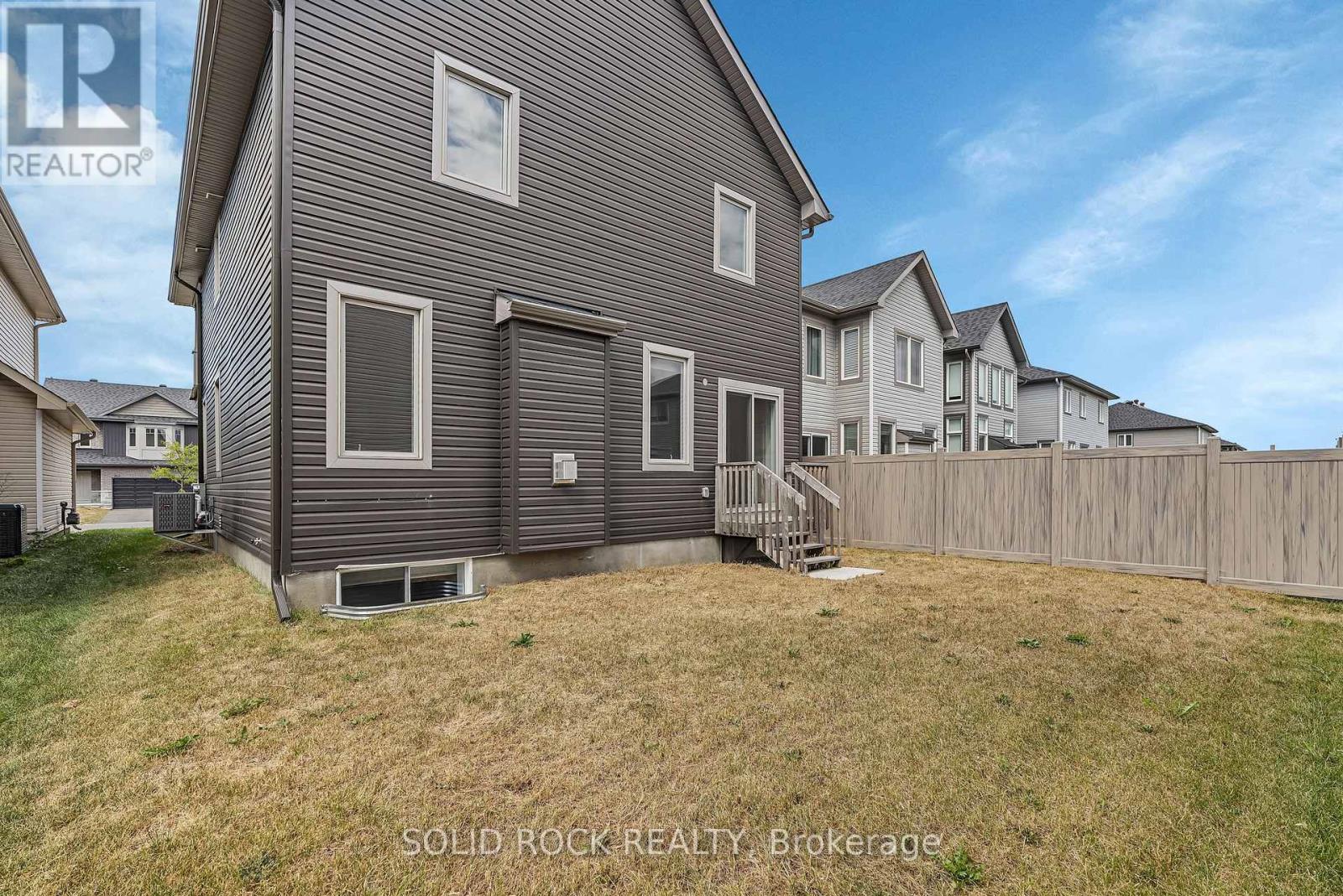 Photo 39 of 149 Minikan Street, Ottawa ON