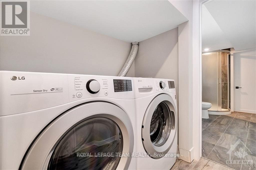 Photo 14 of B 1307 Thames Street, Ottawa ON