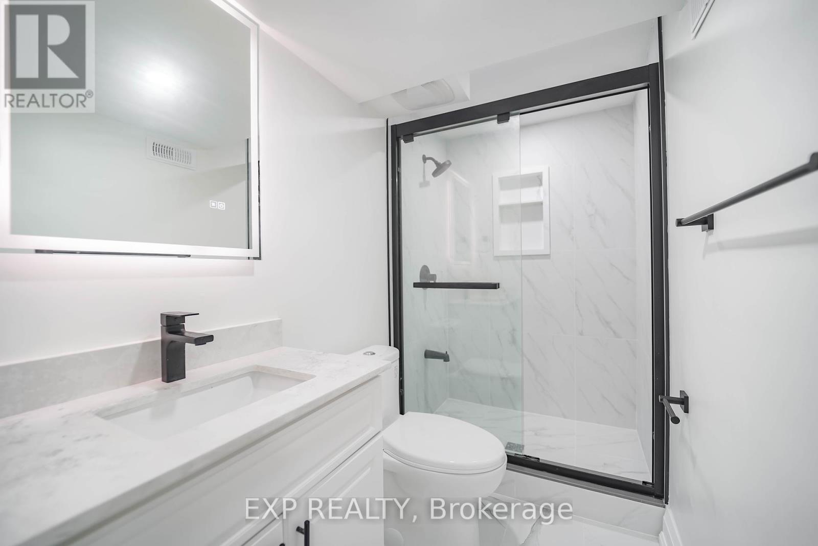 Photo 15 of Basement 25 Nabob Crescent, Toronto ON