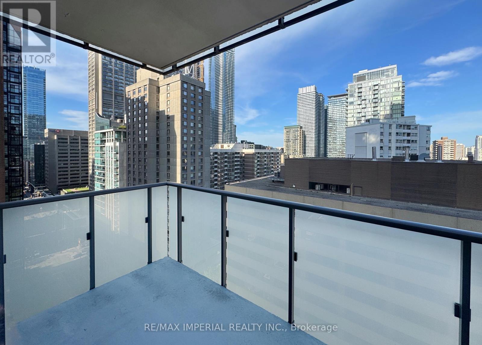 Photo 27 of 1910 1080 Bay Street, Toronto ON