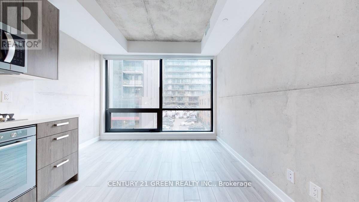 Photo 8 of 204 458 Richmond Street W, Toronto ON