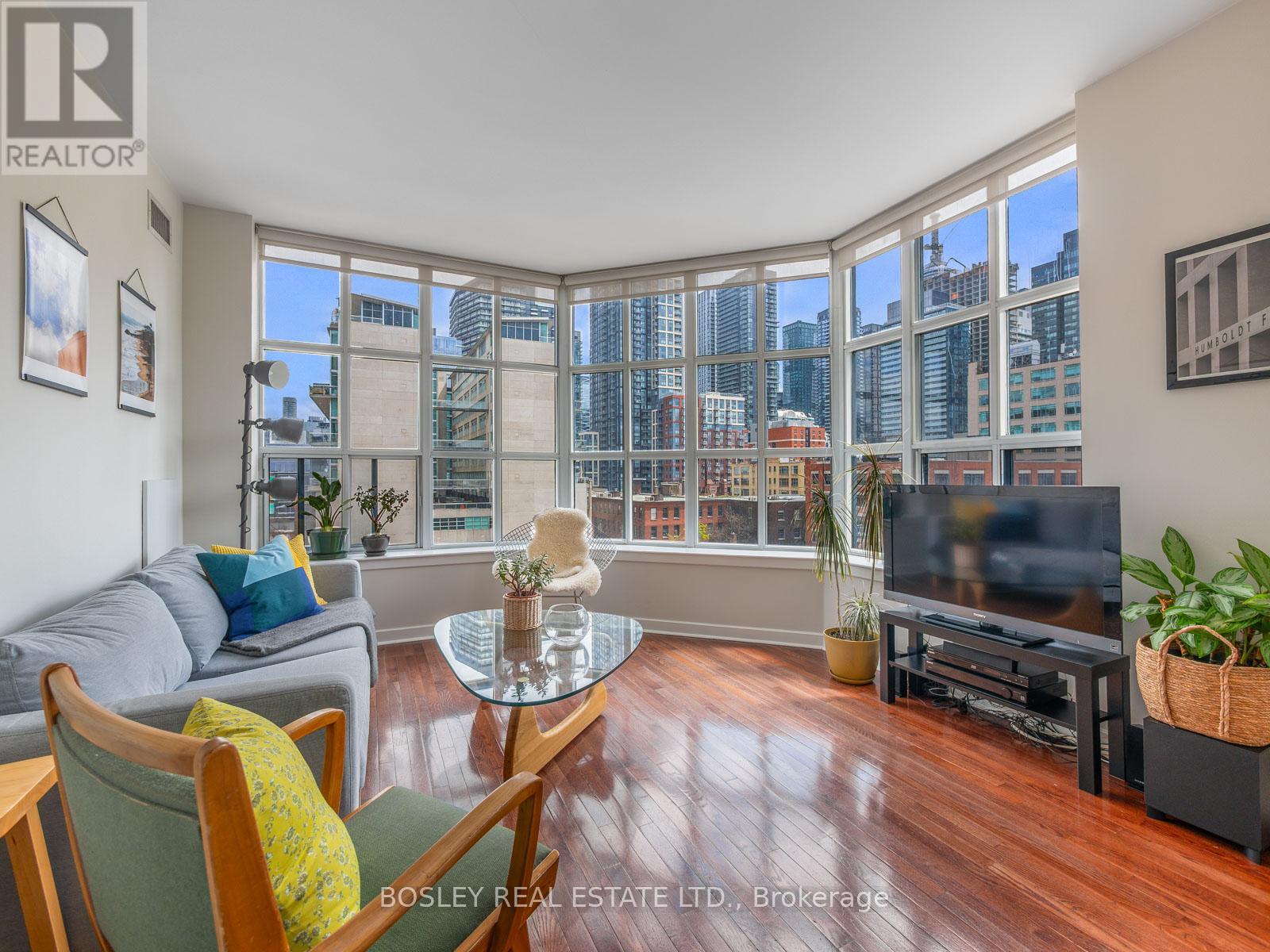 Photo 13 of 715 438 Richmond Street W, Toronto ON