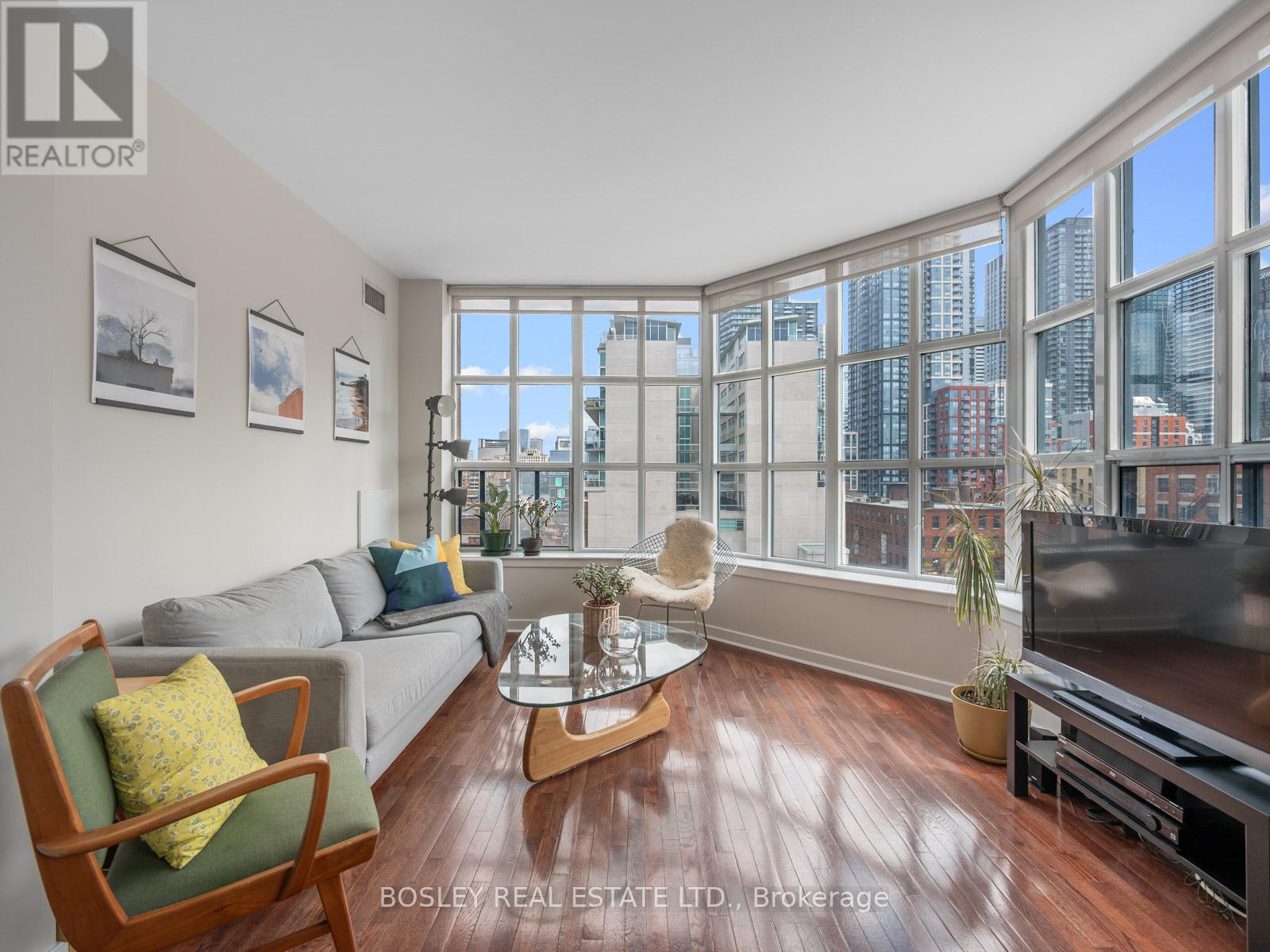 Photo 14 of 715 438 Richmond Street W, Toronto ON