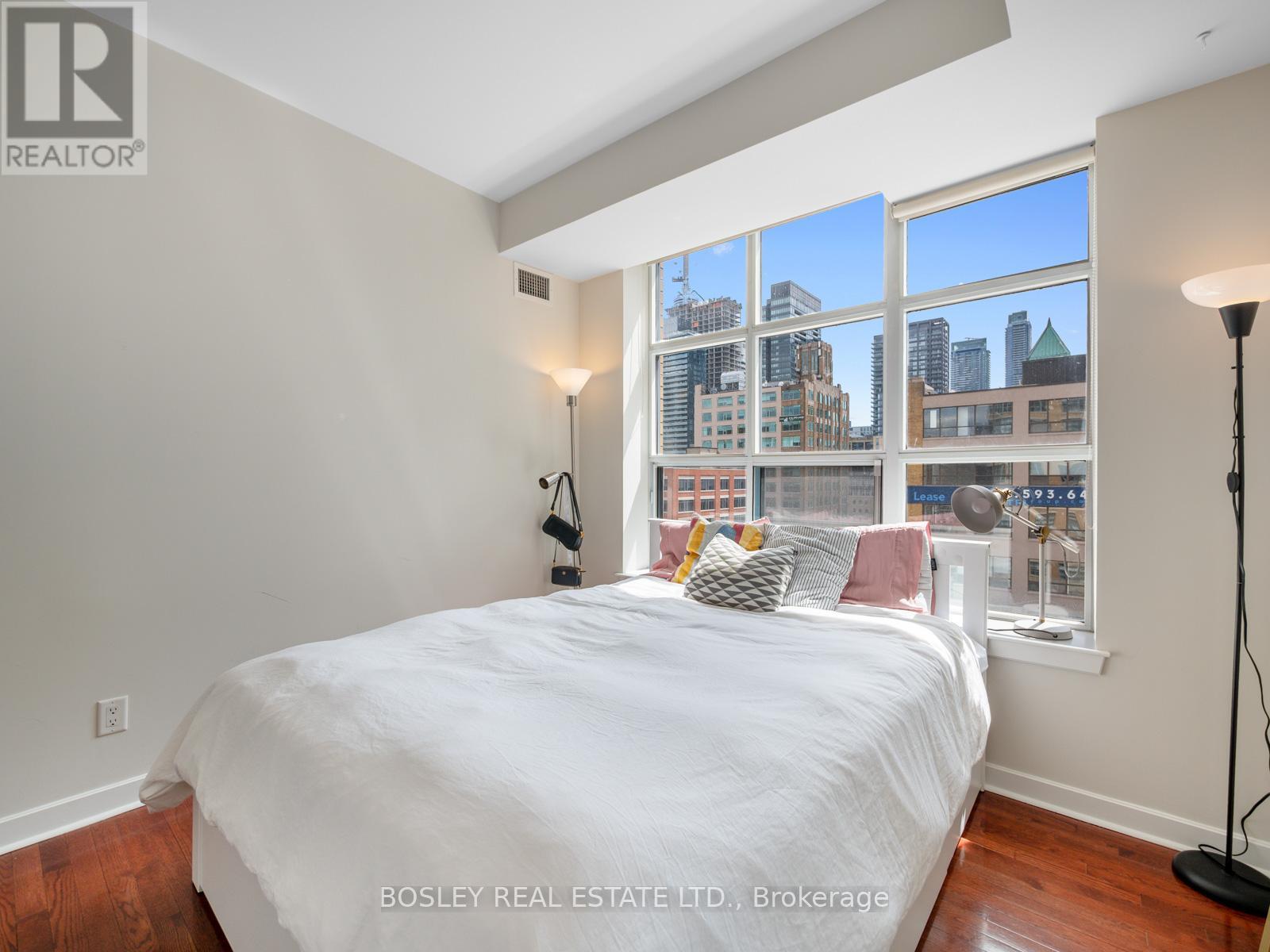 Photo 28 of 715 438 Richmond Street W, Toronto ON