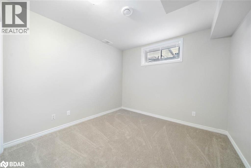 Photo 30 of 66 Pearl Drive, Orillia ON