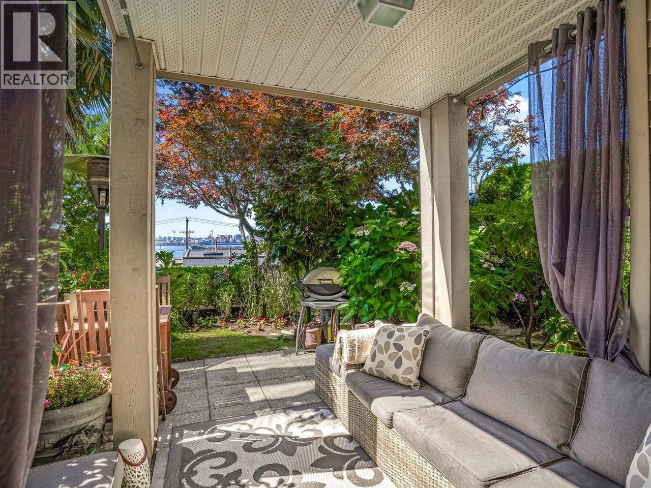 Photo 18 of 105 333 E 1st Street, North Vancouver BC