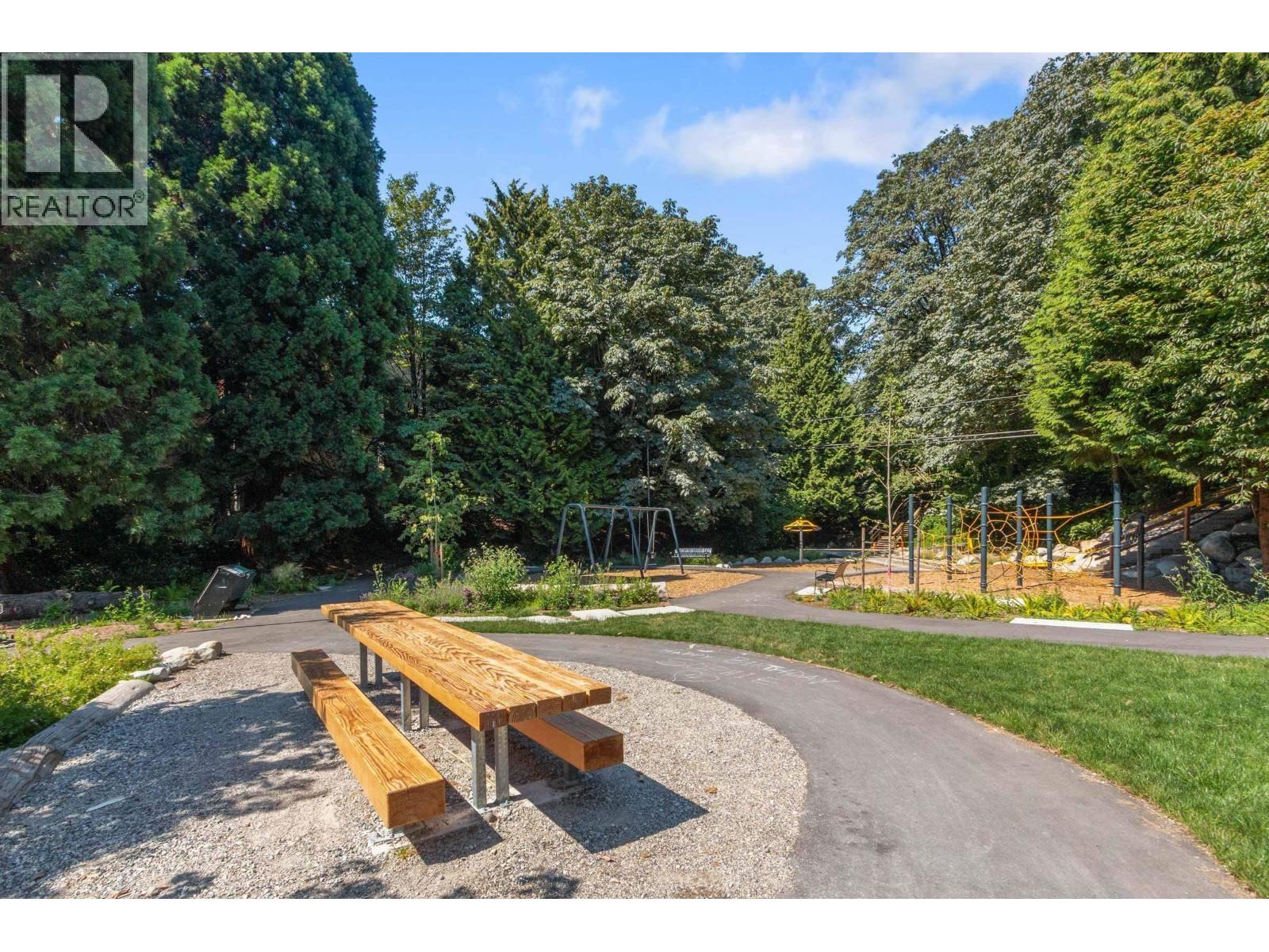 Photo 30 of 105 333 E 1st Street, North Vancouver BC