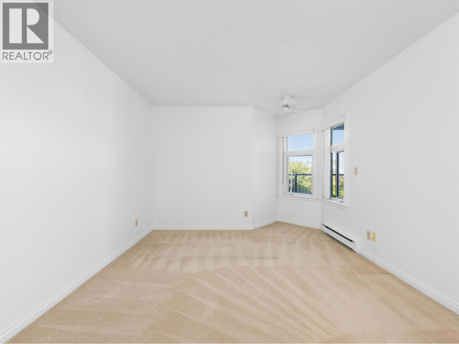 Photo 16 of 414 2800 Chesterfield Avenue, North Vancouver BC