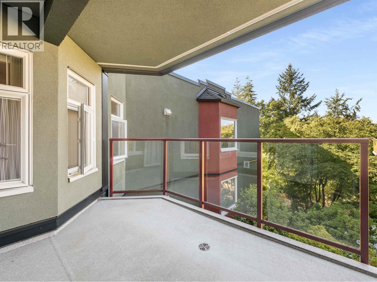 Photo 20 of 414 2800 Chesterfield Avenue, North Vancouver BC