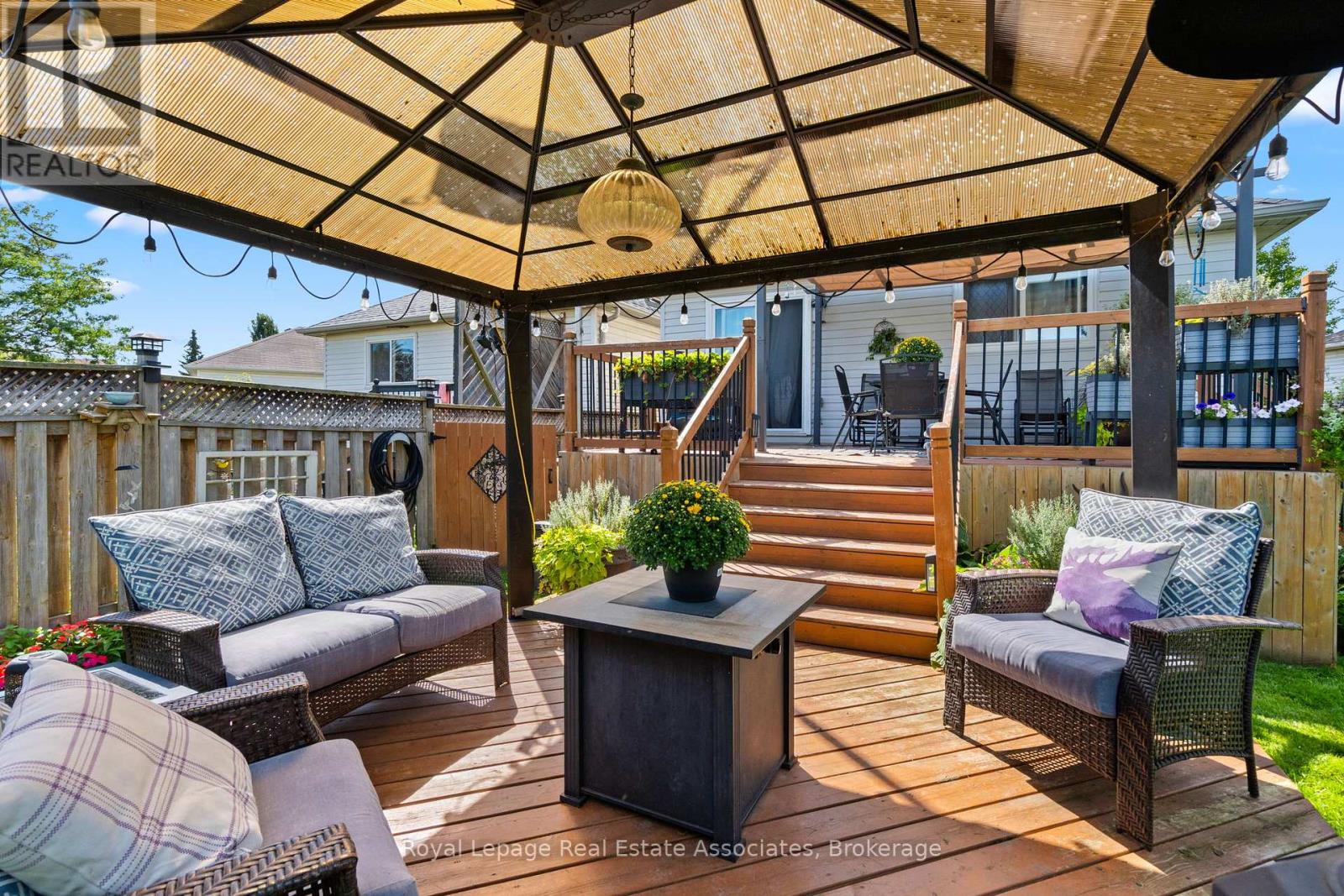 Photo 41 of 35 Willey Drive, Clarington ON