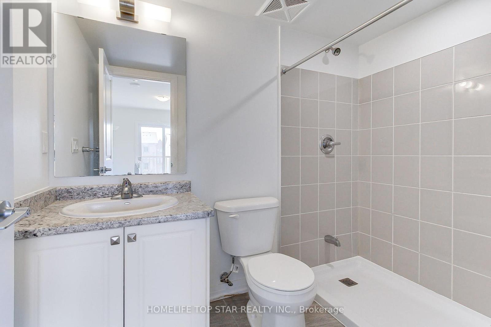 Photo 24 of 815 2635 William Jackson Drive, Pickering ON