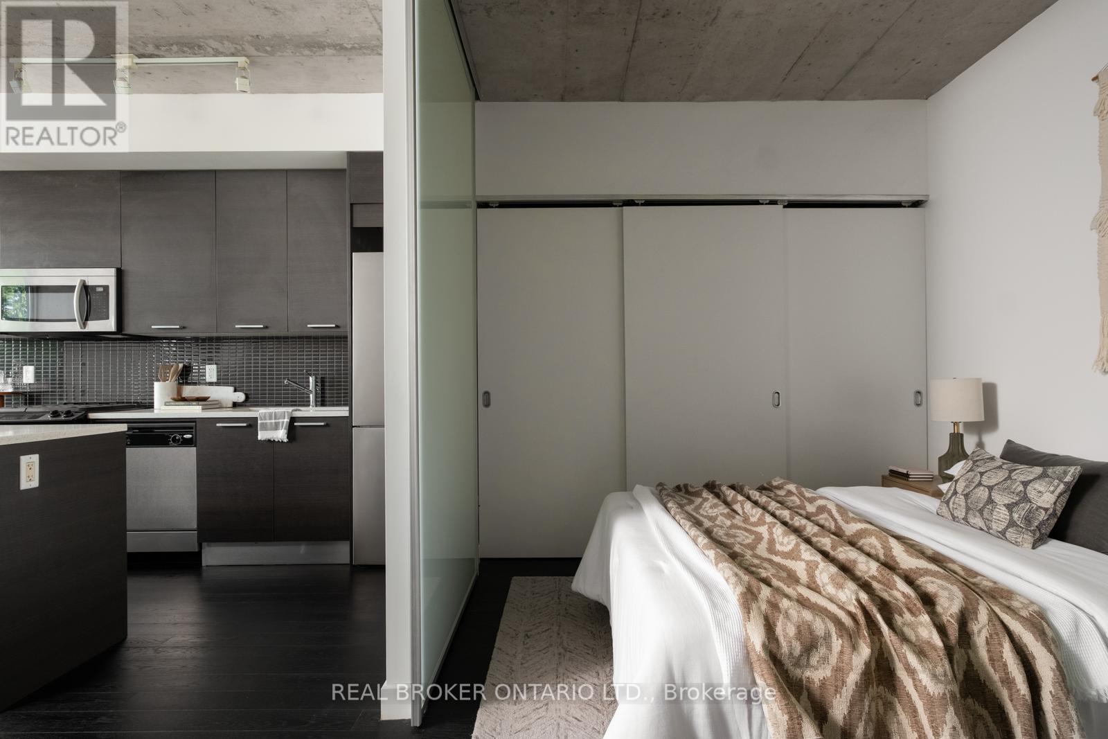 Photo 12 of 202 90 Broadview Avenue, Toronto ON