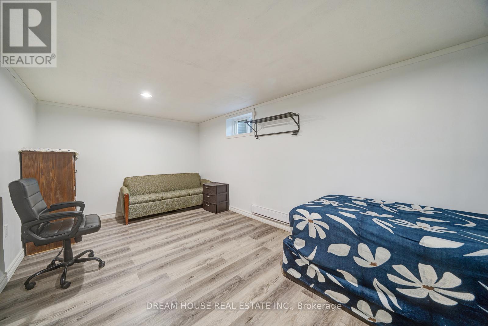 Photo 33 of 106 850 Huntingwood Drive, Toronto ON