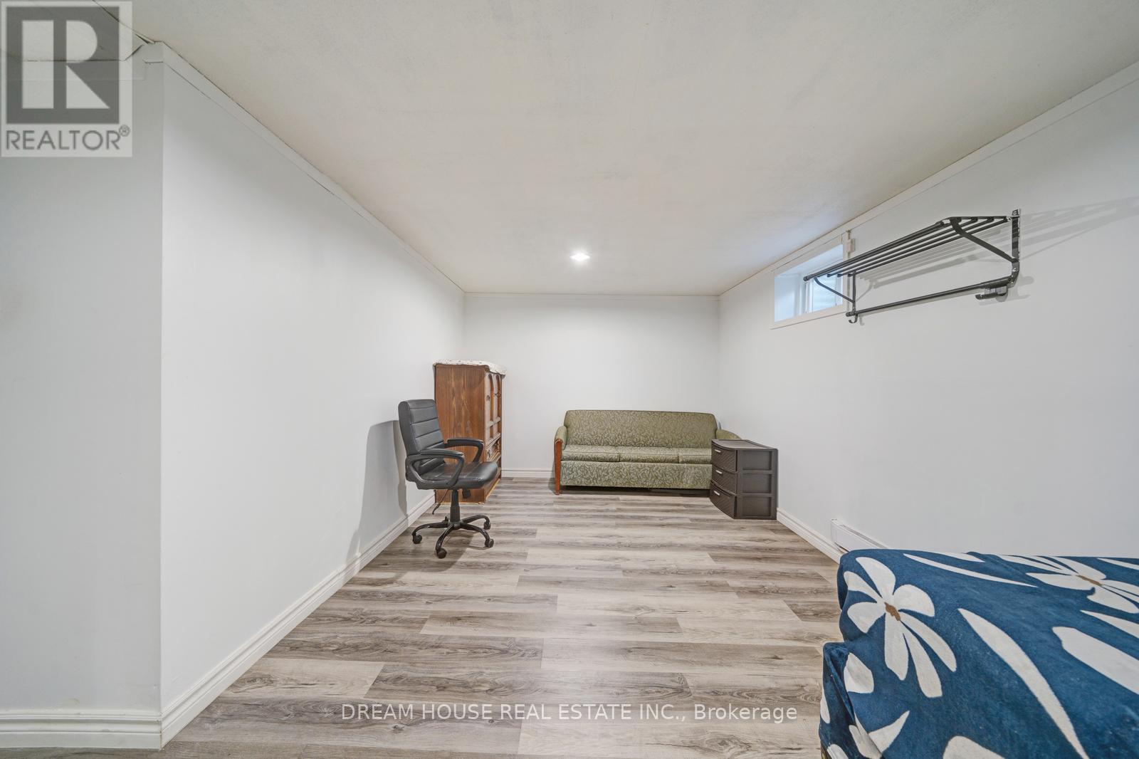 Photo 34 of 106 850 Huntingwood Drive, Toronto ON