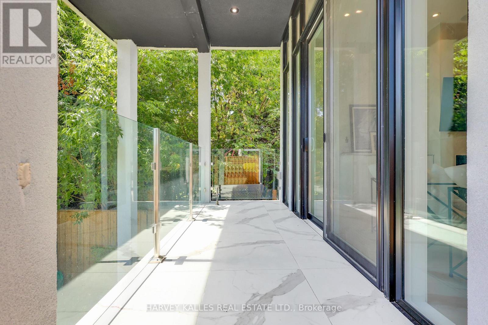 Photo 17 of 167 Sammon Avenue, Toronto ON