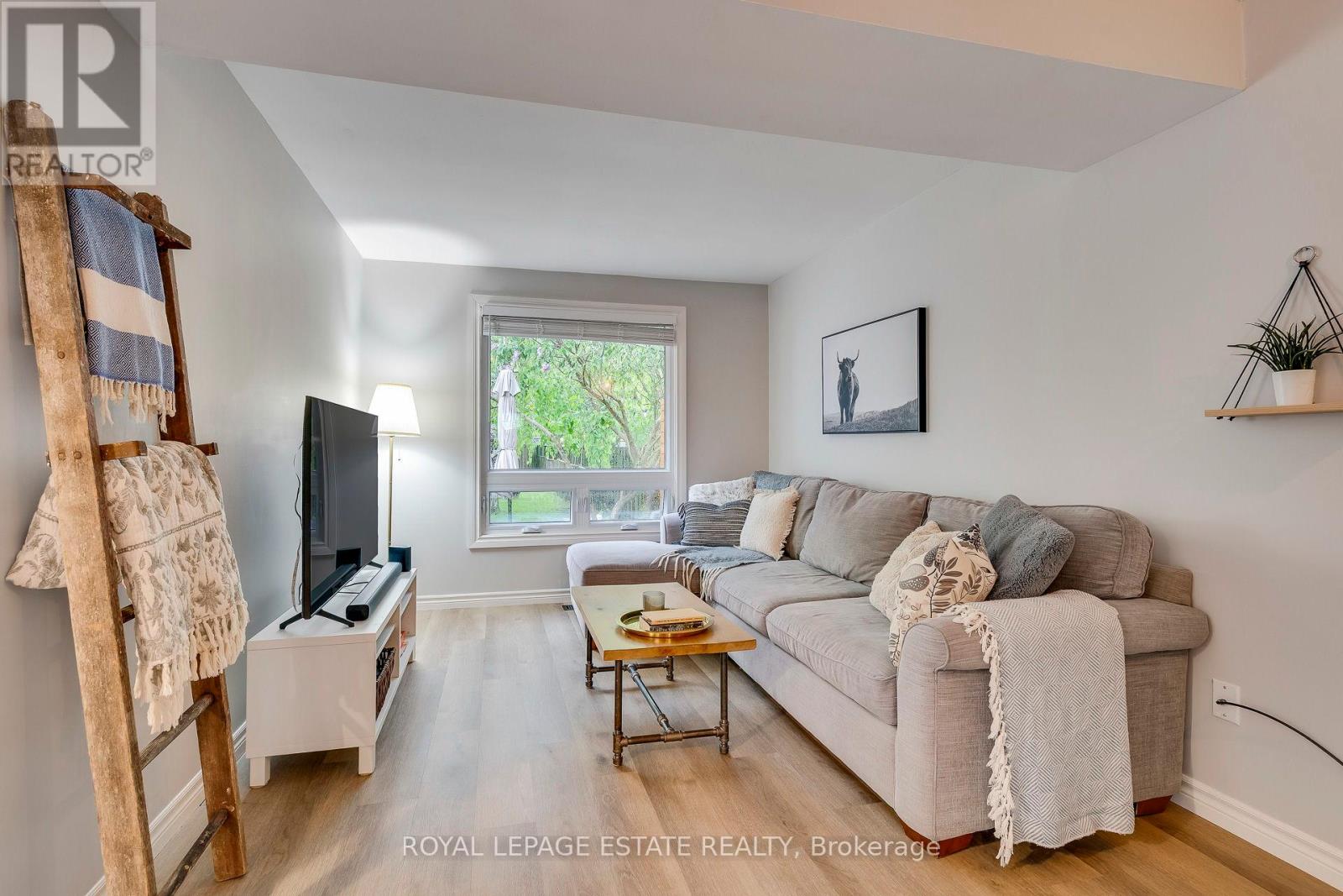 Photo 6 of 1495 Ohara Court, Oshawa ON