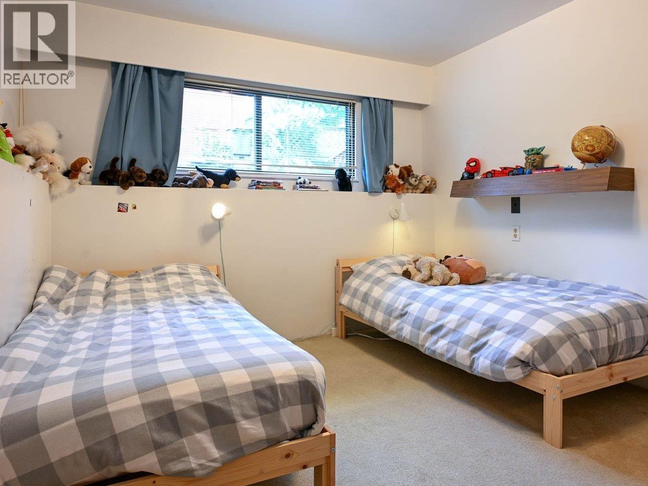 Photo 22 of 4378 W 11 Th Avenue, Vancouver BC