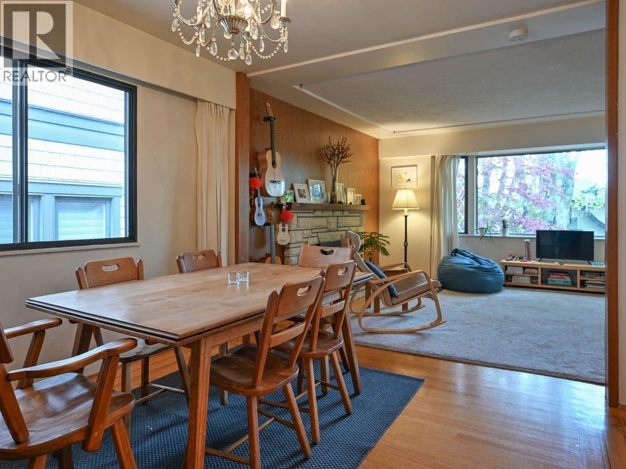Photo 7 of 4378 W 11 Th Avenue, Vancouver BC