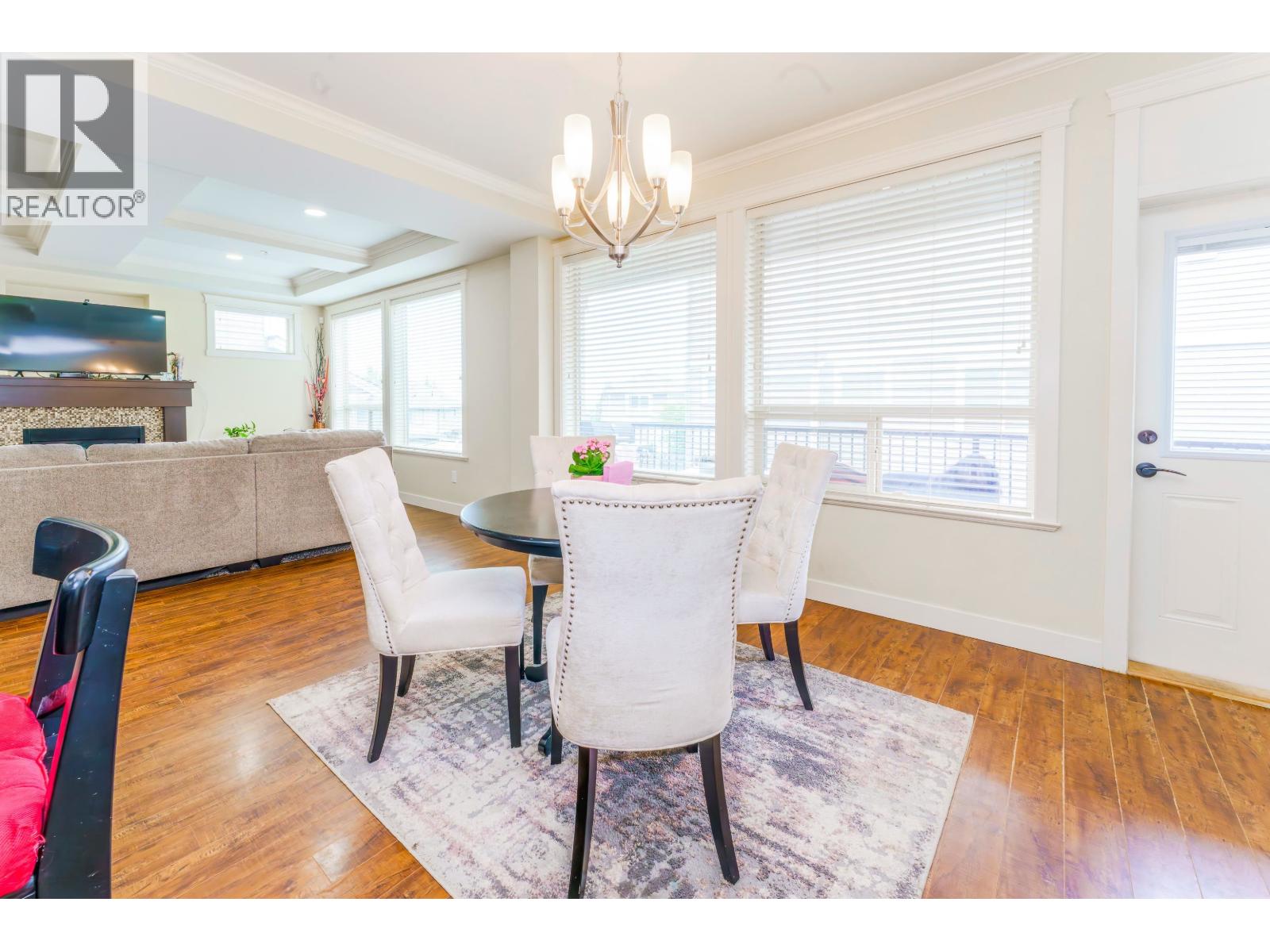 Photo 11 of 24787 105 A Avenue, Maple Ridge BC