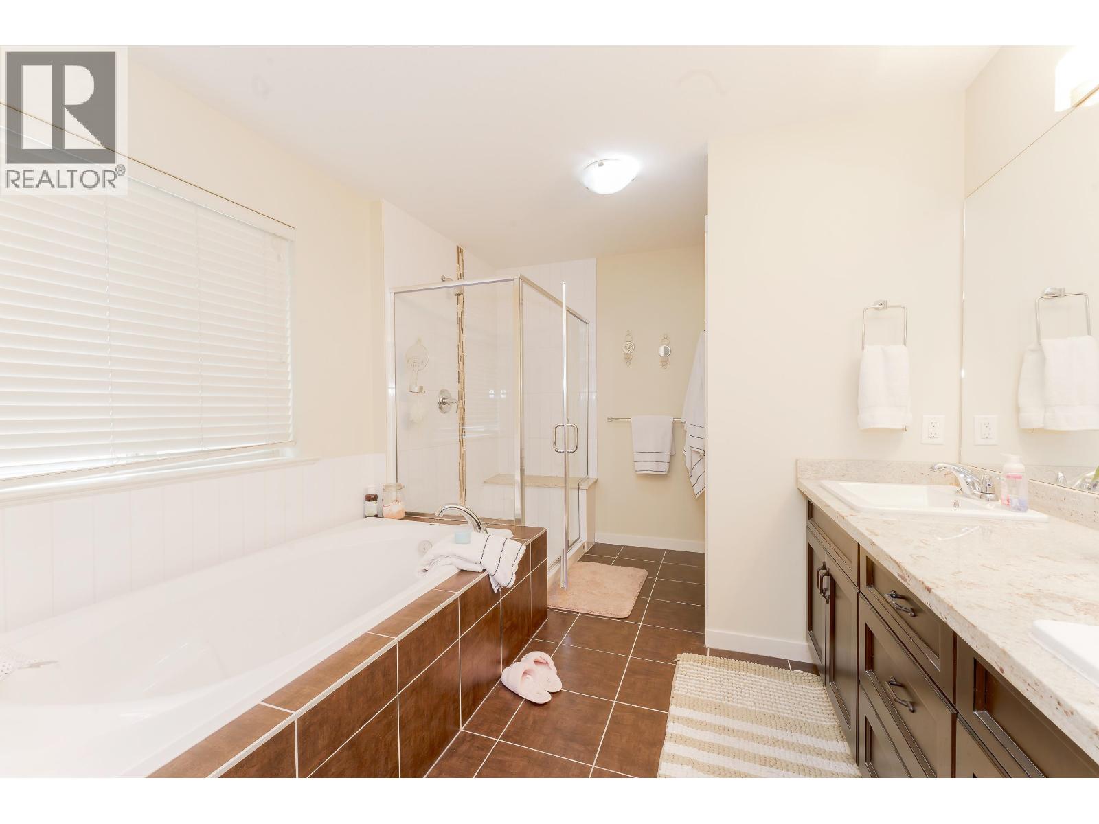 Photo 20 of 24787 105 A Avenue, Maple Ridge BC