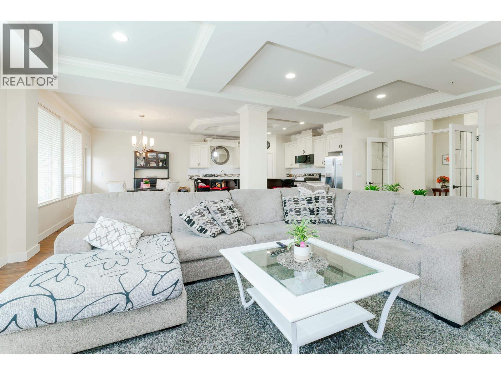 Photo 3 of 24787 105 A Avenue, Maple Ridge BC