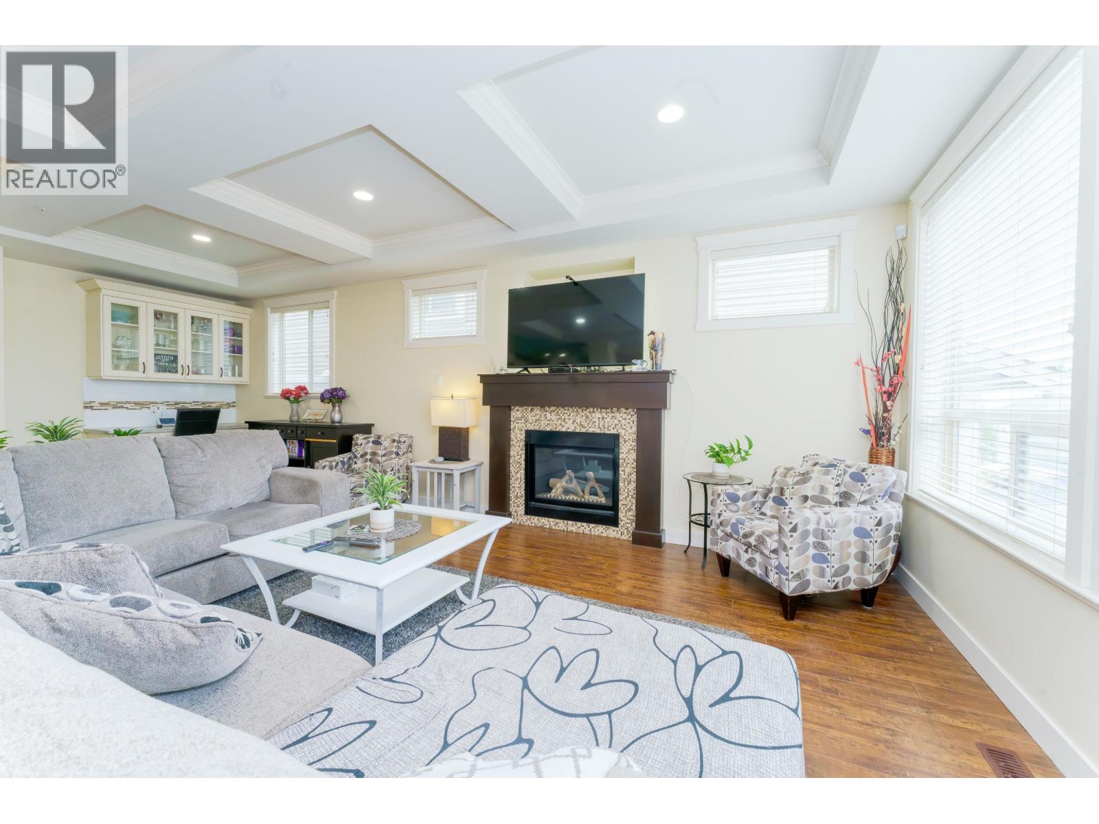 Photo 4 of 24787 105 A Avenue, Maple Ridge BC