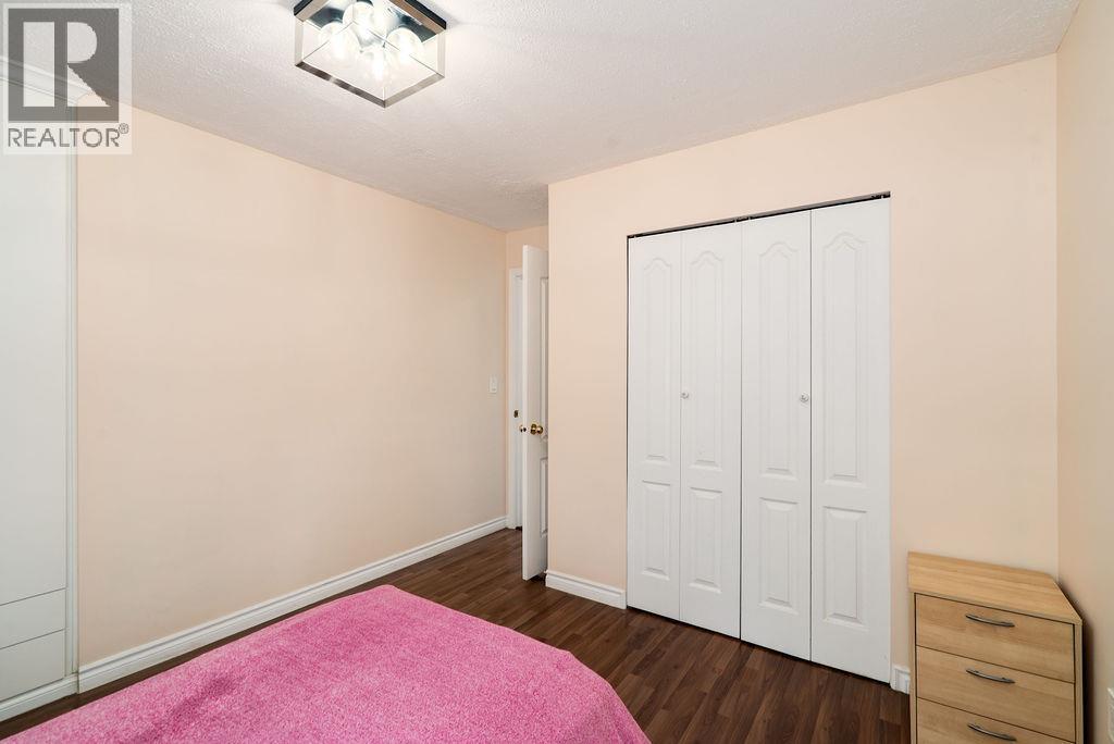 Photo 10 of 2575 E 29th Avenue, Vancouver BC
