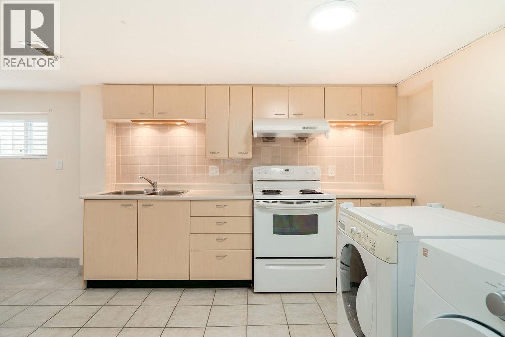 Photo 20 of 2575 E 29th Avenue, Vancouver BC