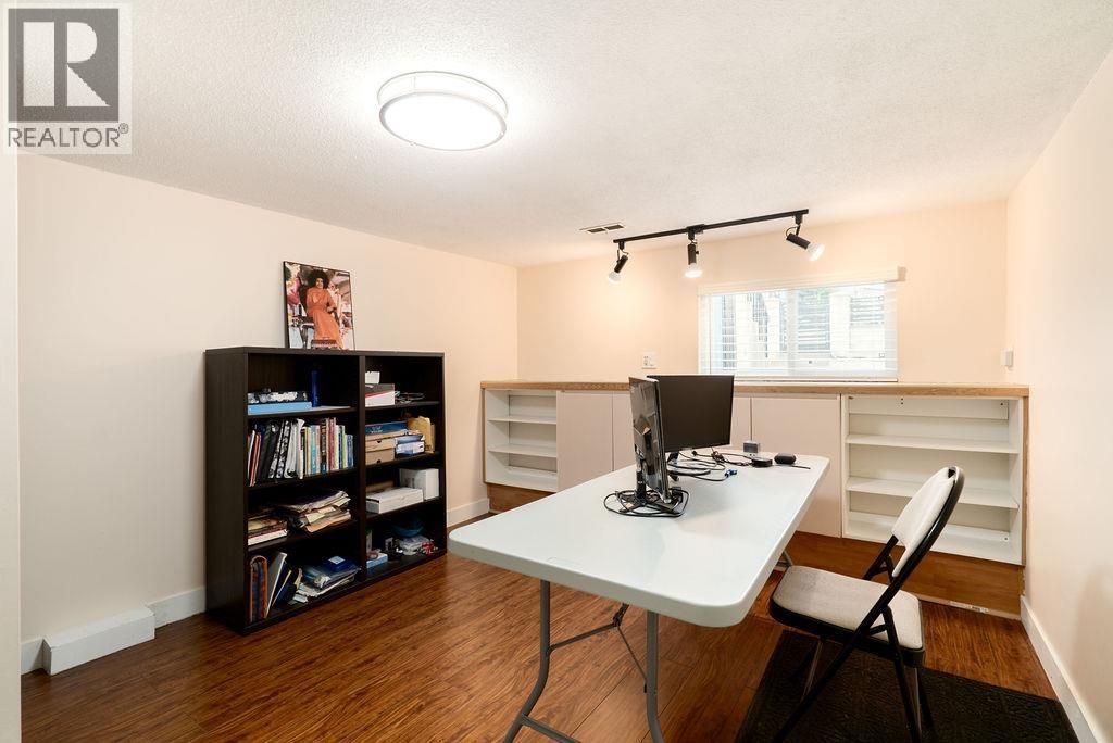 Photo 24 of 2575 E 29th Avenue, Vancouver BC
