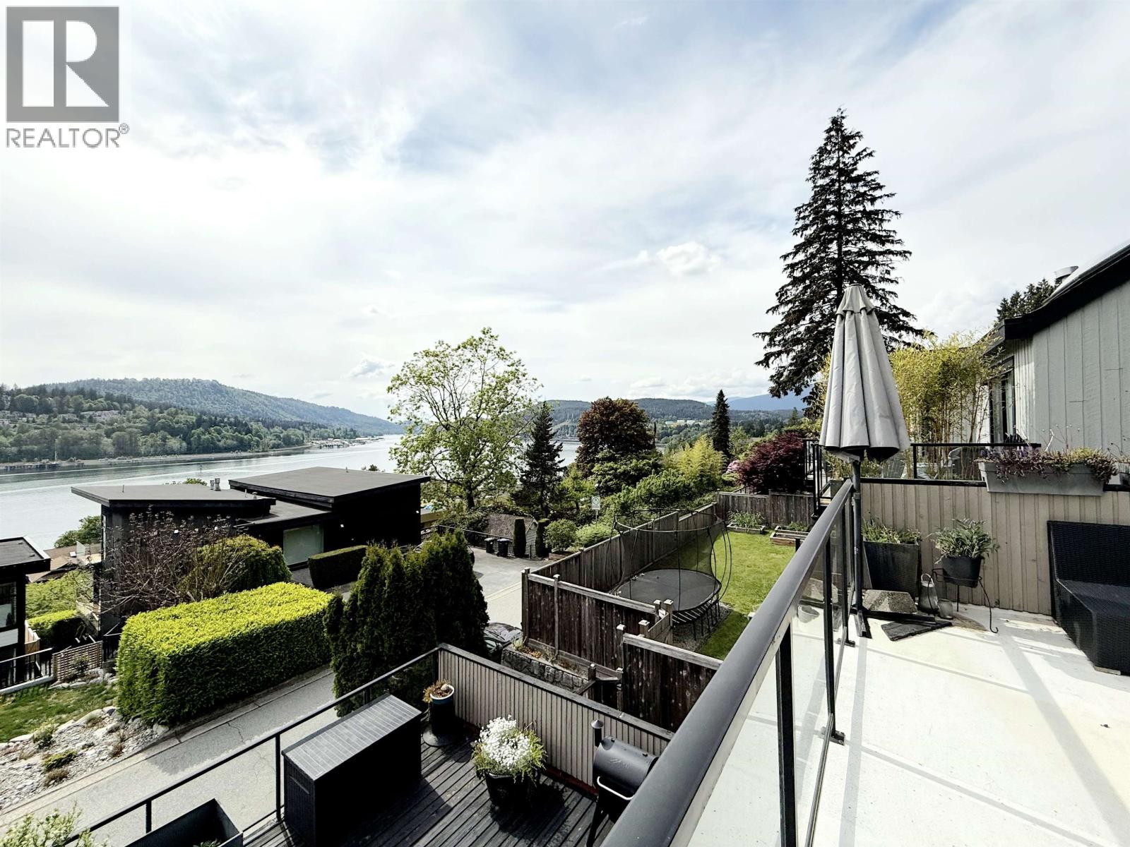18 AXFORD BAY, Port Moody