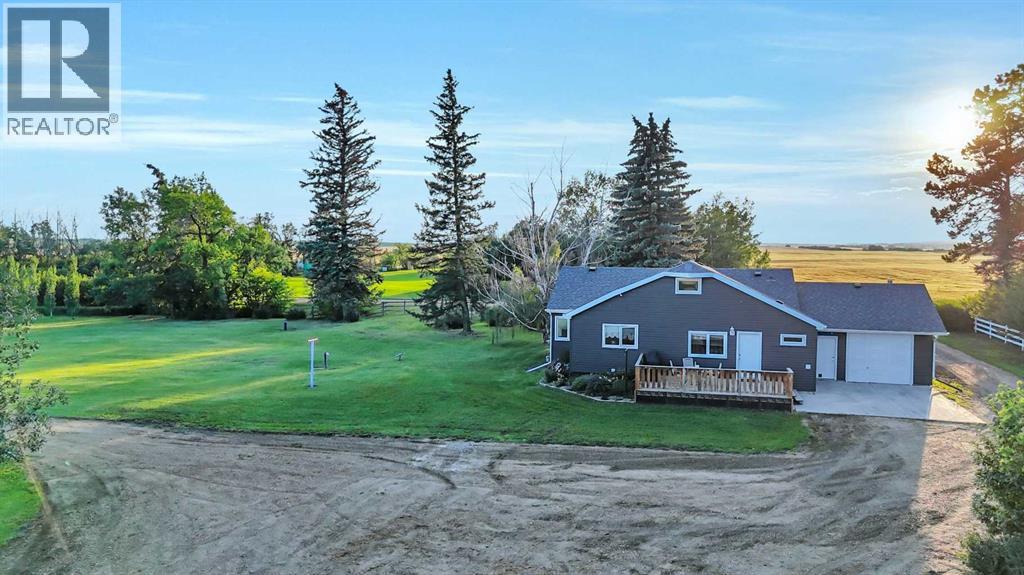 39227 RR 250, Rural Lacombe County