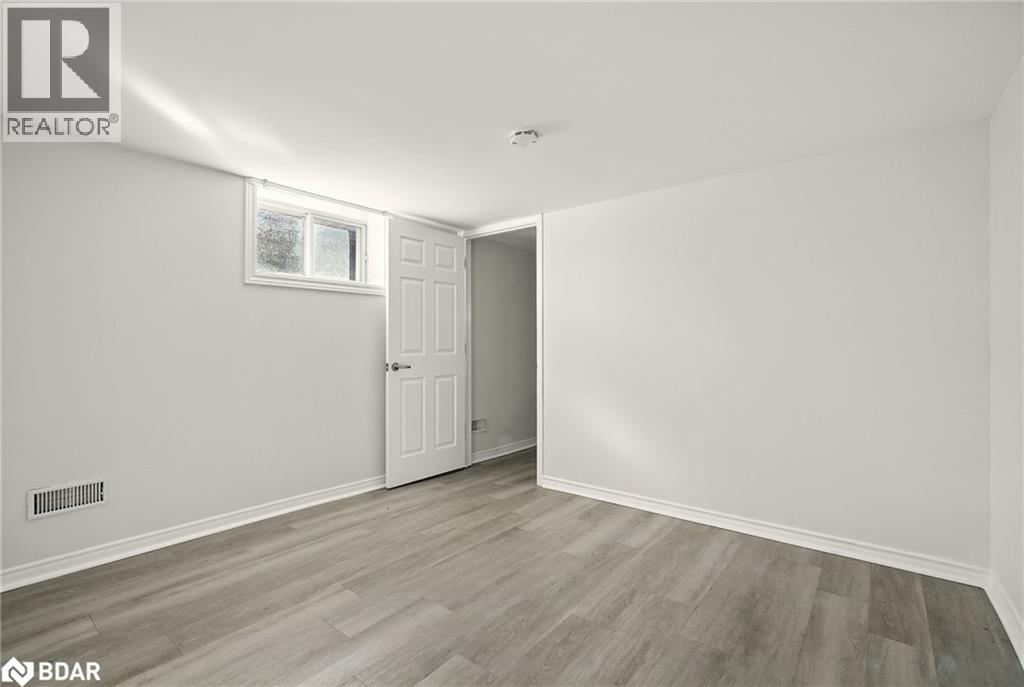 Photo 37 of 263 Scott Street, Midland ON