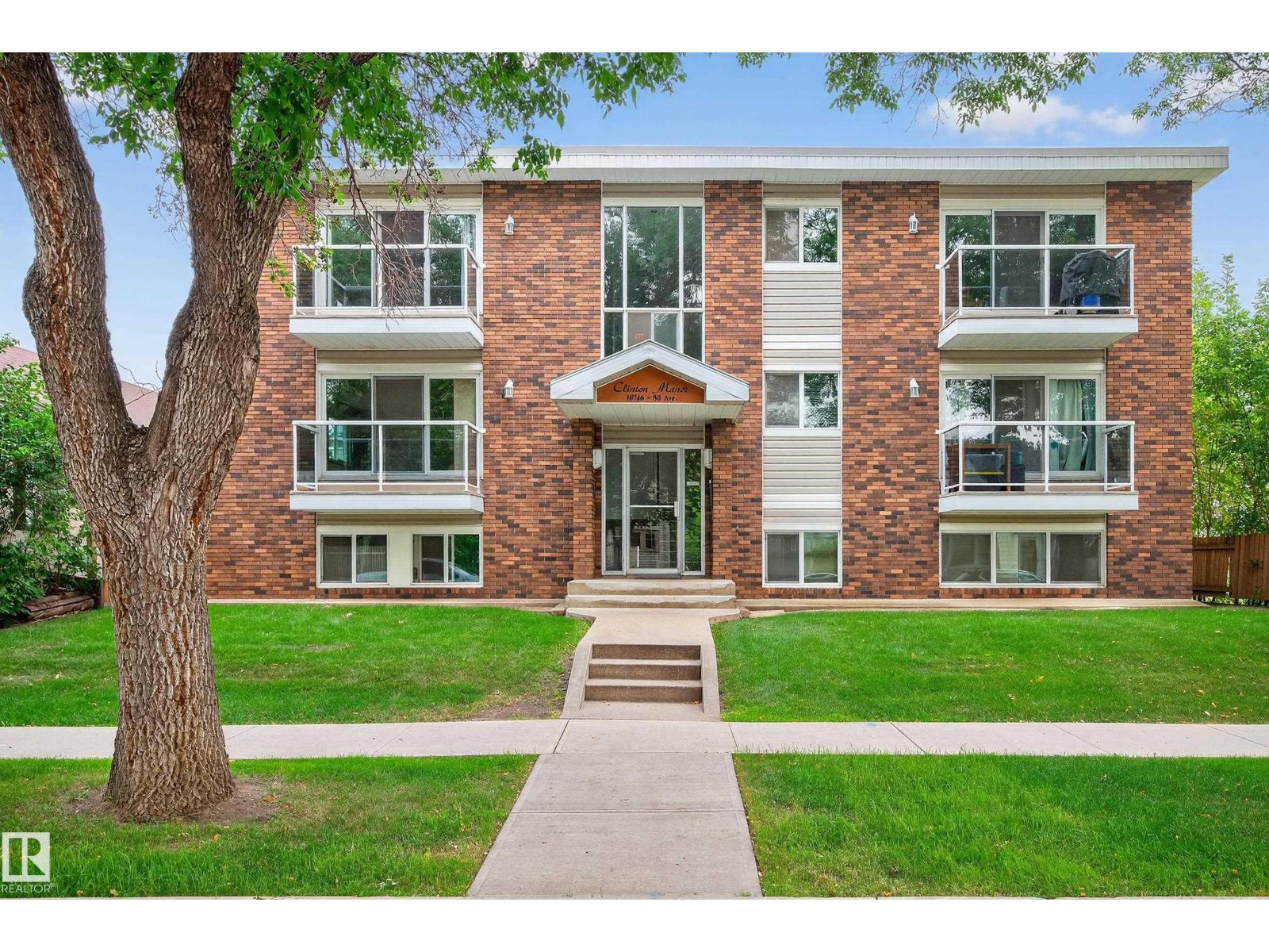 Photo 3 of 202 10746 80 Av Nw, Edmonton AB