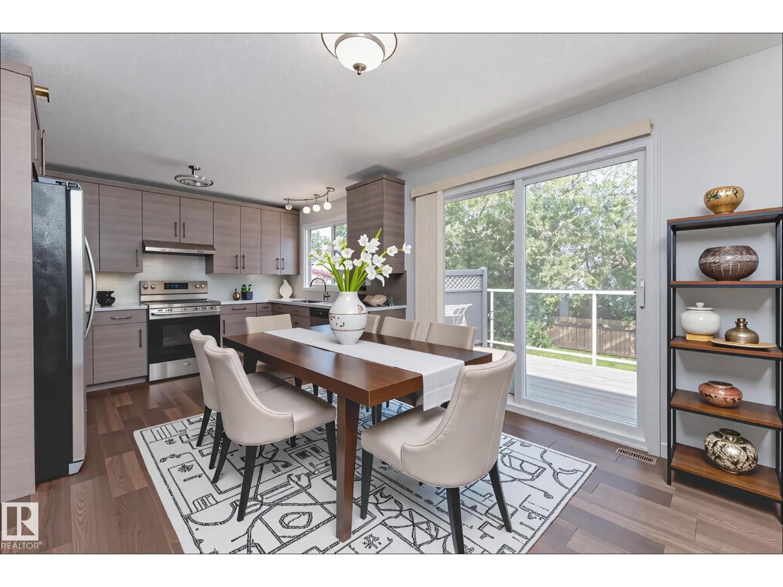 Photo 1 of 1113 Lakewood N Nw, Edmonton AB