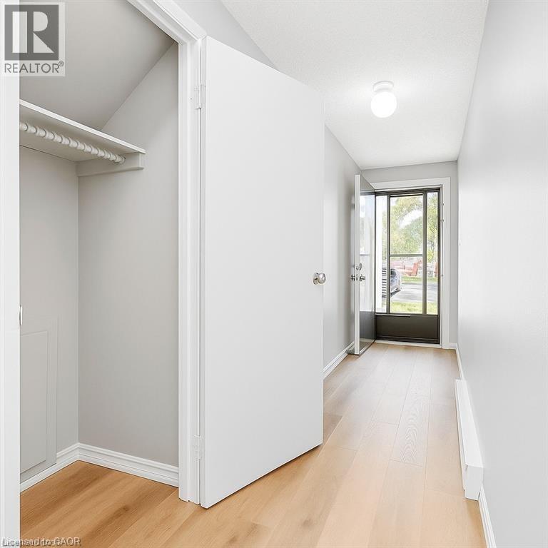 Photo 5 of 1200 Courtland Avenue E Unit 27, Kitchener ON