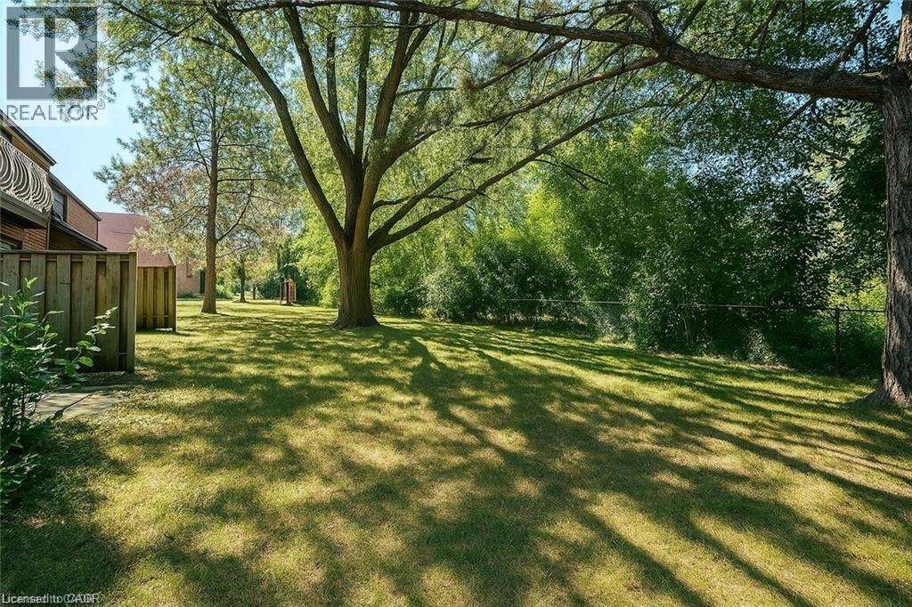 Photo 11 of 1200 Courtland Avenue E Unit 27, Kitchener ON