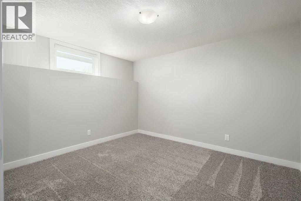 Photo 37 of 11036 7 Street Sw, Calgary AB