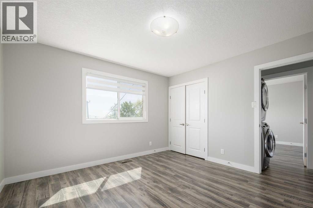 Photo 21 of 11036 7 Street Sw, Calgary AB